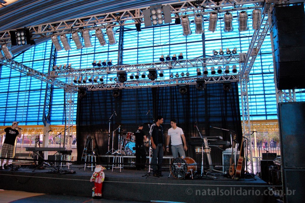 Show Natal Solidário Anjos de Resgate 08-11-2010 (12)